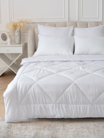 Одеяло "Лебяжий пух" всесезон. м/ф (бел)