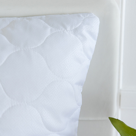 Подушка "Юнибив" бамбук+леб.пух на молнии стеганая м/ф(белая)