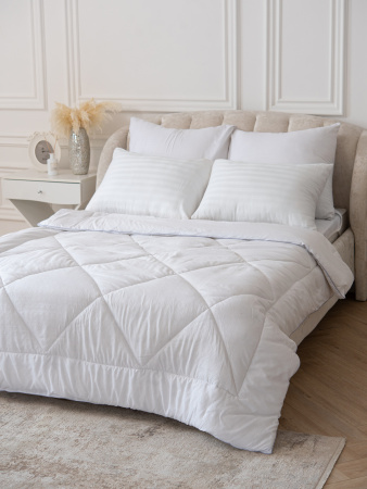 Одеяло "Лебяжий пух" всесезон. м/ф (бел)