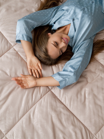 Одеяло "Волшебный сон" овечья шерсть микрофибра