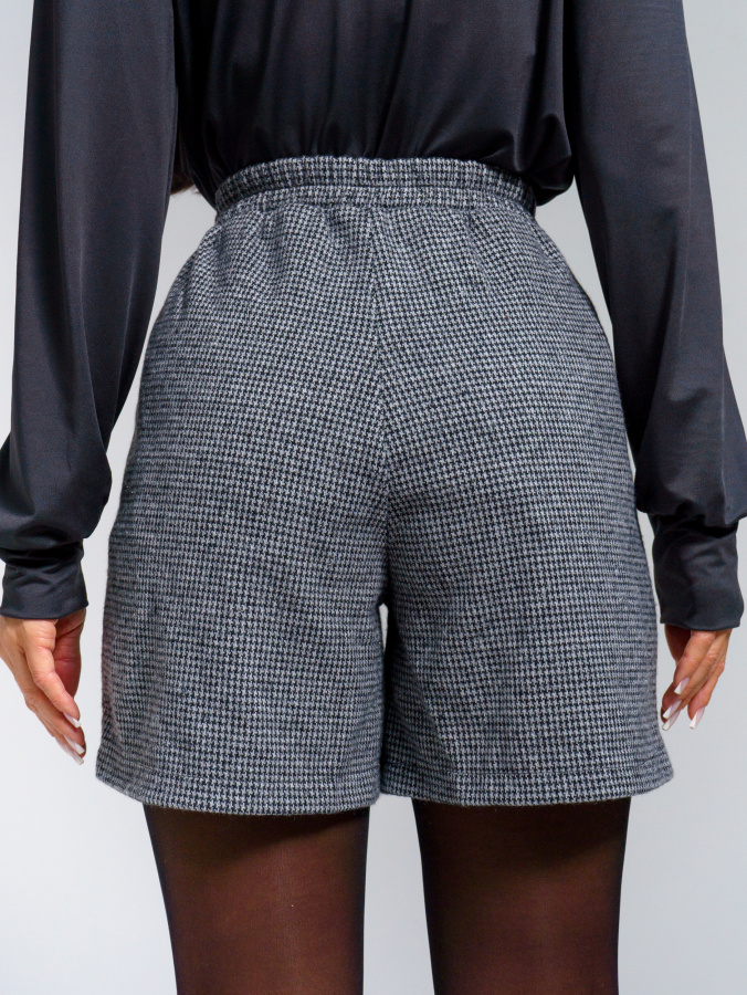 Челси (клетка) шорты