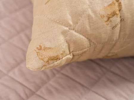 Подушка "Овечья шерсть" п/э