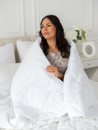 Одеяло "Файбер" всесезоное п/э (бел)