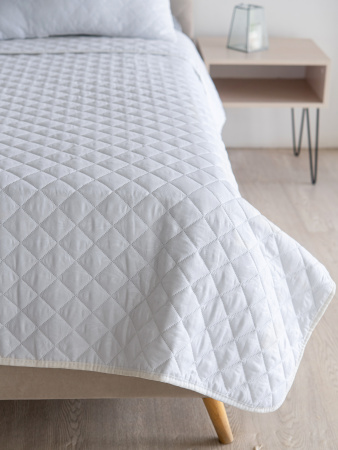 Одеяло-покрывало микрофибра(белая) у/степ (плотность150г/м2)