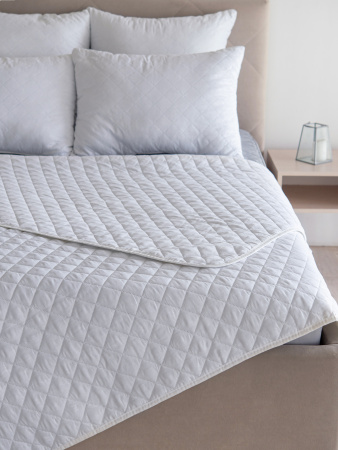 Одеяло-покрывало микрофибра(белая) у/степ (плотность150г/м2)