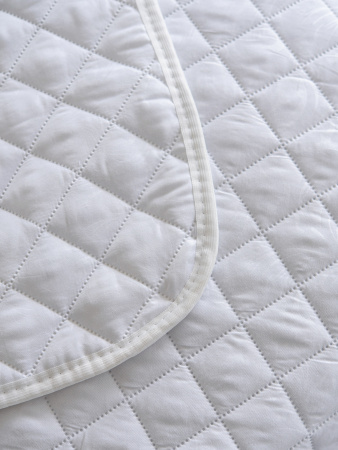 Одеяло-покрывало микрофибра(белая) у/степ (плотность150г/м2)